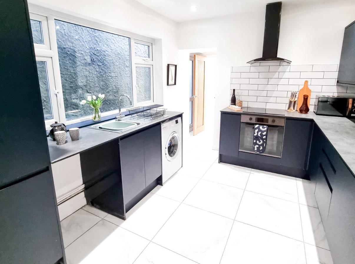 Apartment Spacious 3-bed Near The Centre