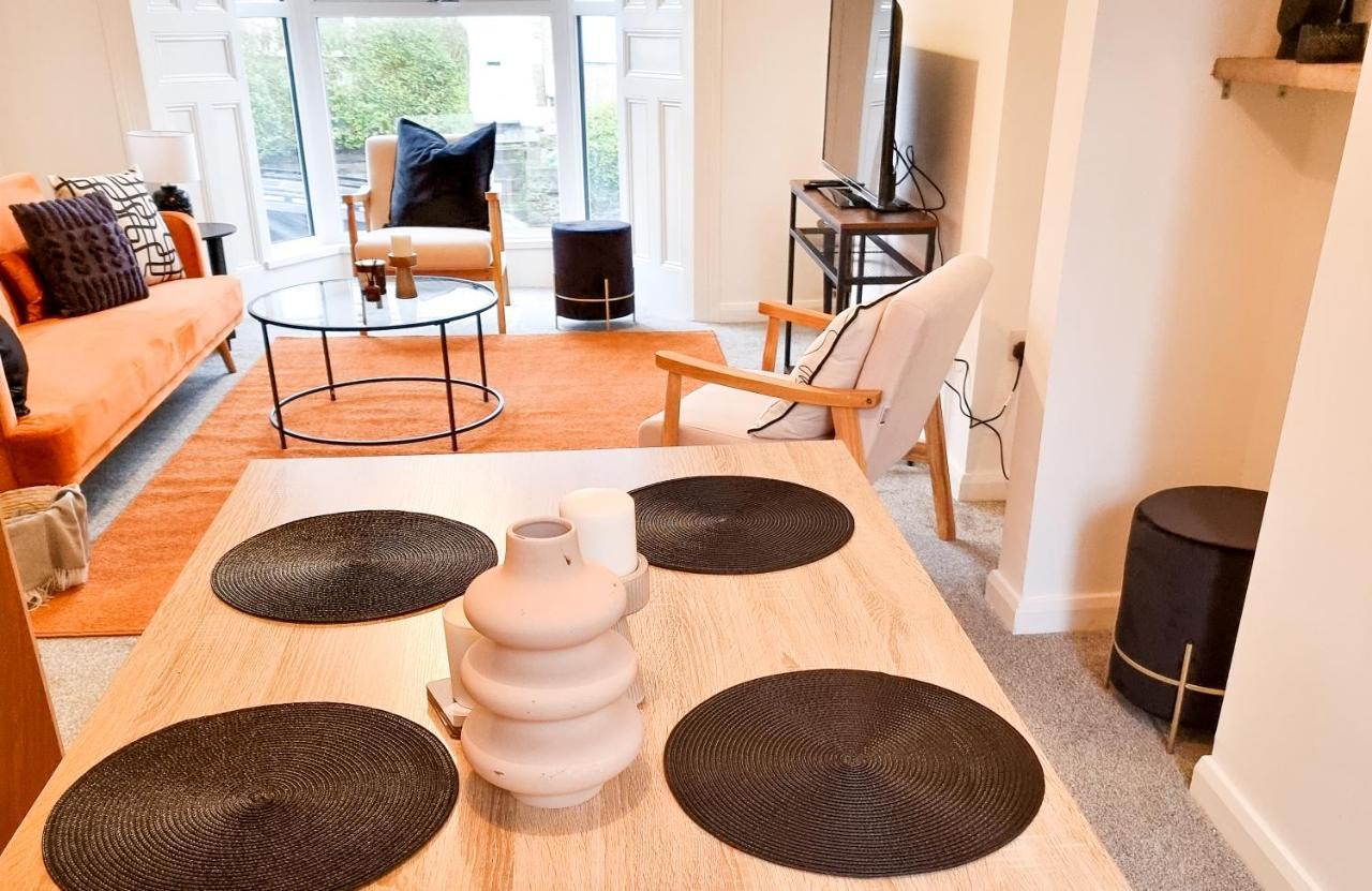Spacious 3-bed Near The Centre Apartment